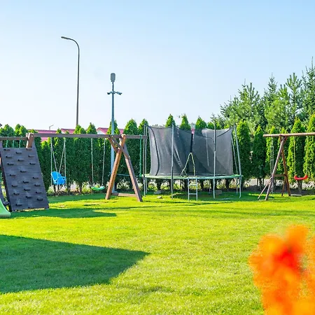 펜션 Letniskowe Poznaniak 1 *